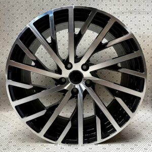 Replica ST AU 368 9x20 5x112 ET30 D66.4 MBF